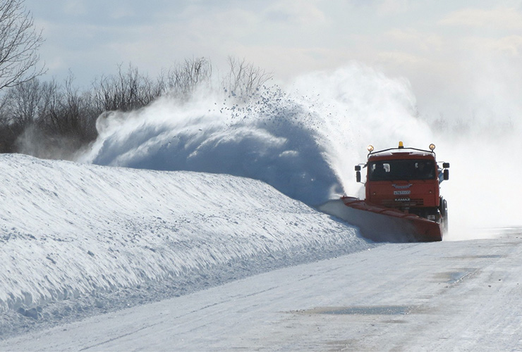4 ways snow removal business software can improve operations
